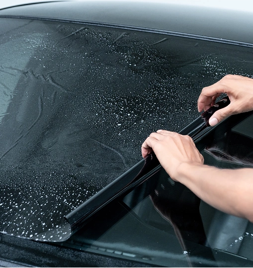 Top Benefits of Ceramic Tint vs. Carbon Tint for Cars
